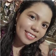 Profesora de Lengua Castellana y Literatura, con experiencia en clases dirigidas